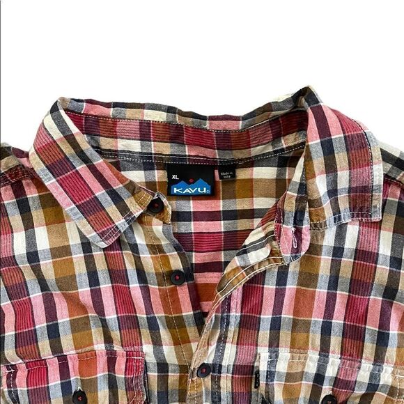 KAVU Men's Short Sleeve Plaid Button Down Shirt Size XL - Picture 2 of 7